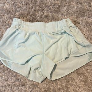 Lululemon Teal Hotty Hot Low-Rise Lined Short 2.5" size 8